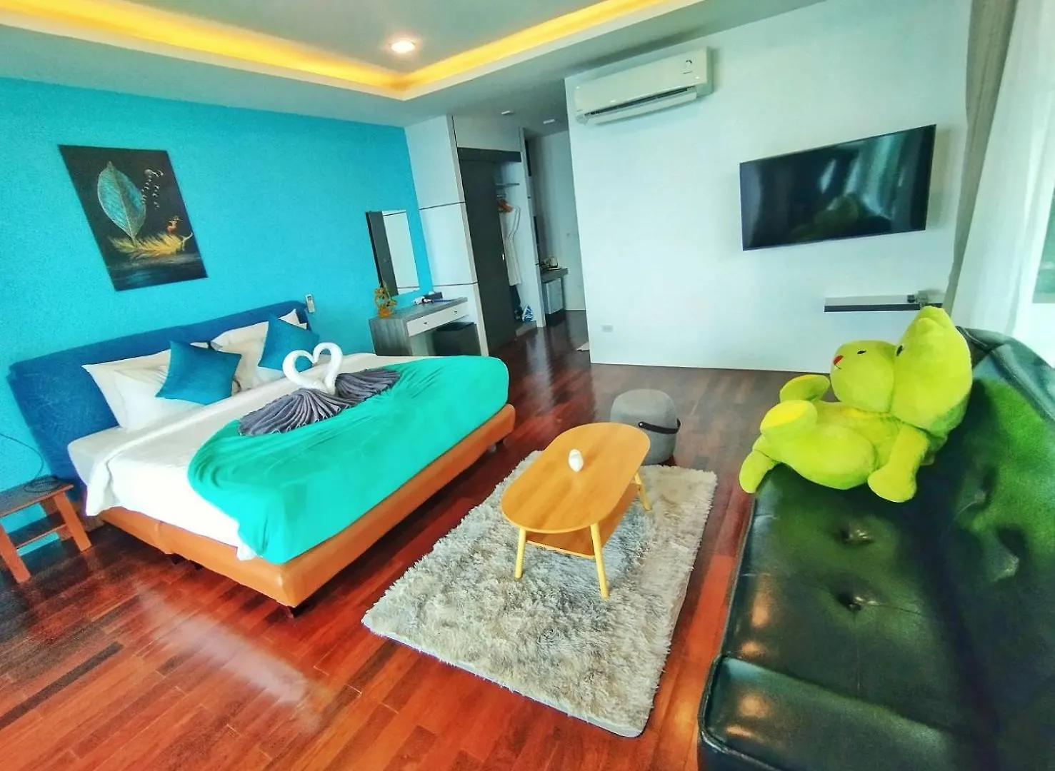 Phi Phi Mountain Beach Resort Sha Certified Phi Phi Don