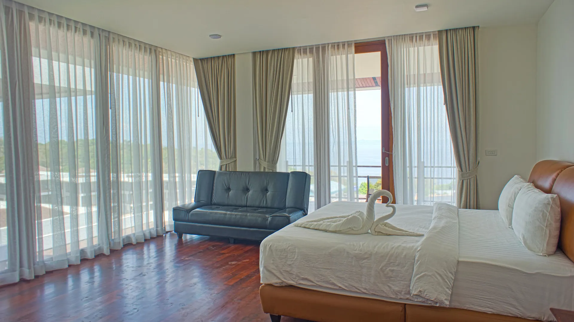 Hotell Phi Phi Mountain Beach Resort Sha Certified